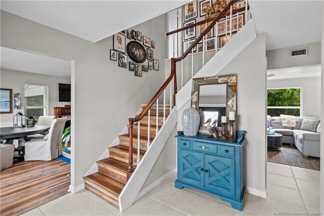 Building Photo - 3 Rio Vista Dr