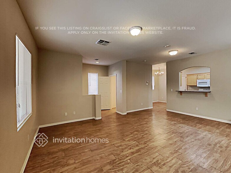 Building Photo - 9912 Via Delores Ave