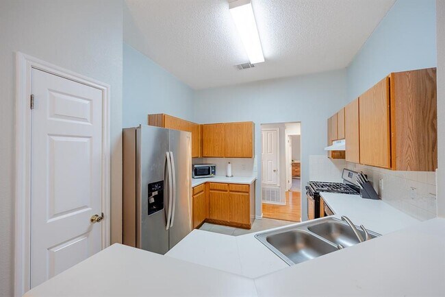 Building Photo - 1704 Verbena Way