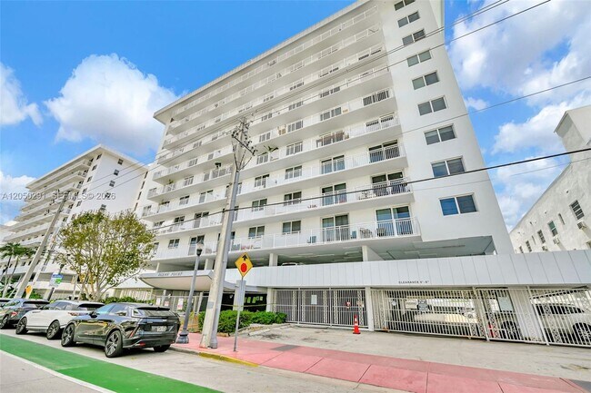 Building Photo - 345 Ocean Dr