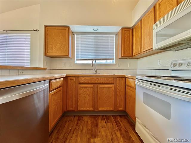 Building Photo - 950 52nd Ave Ct