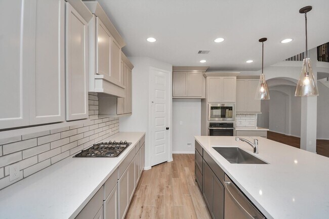 Building Photo - 5838 Turquoise Hl
