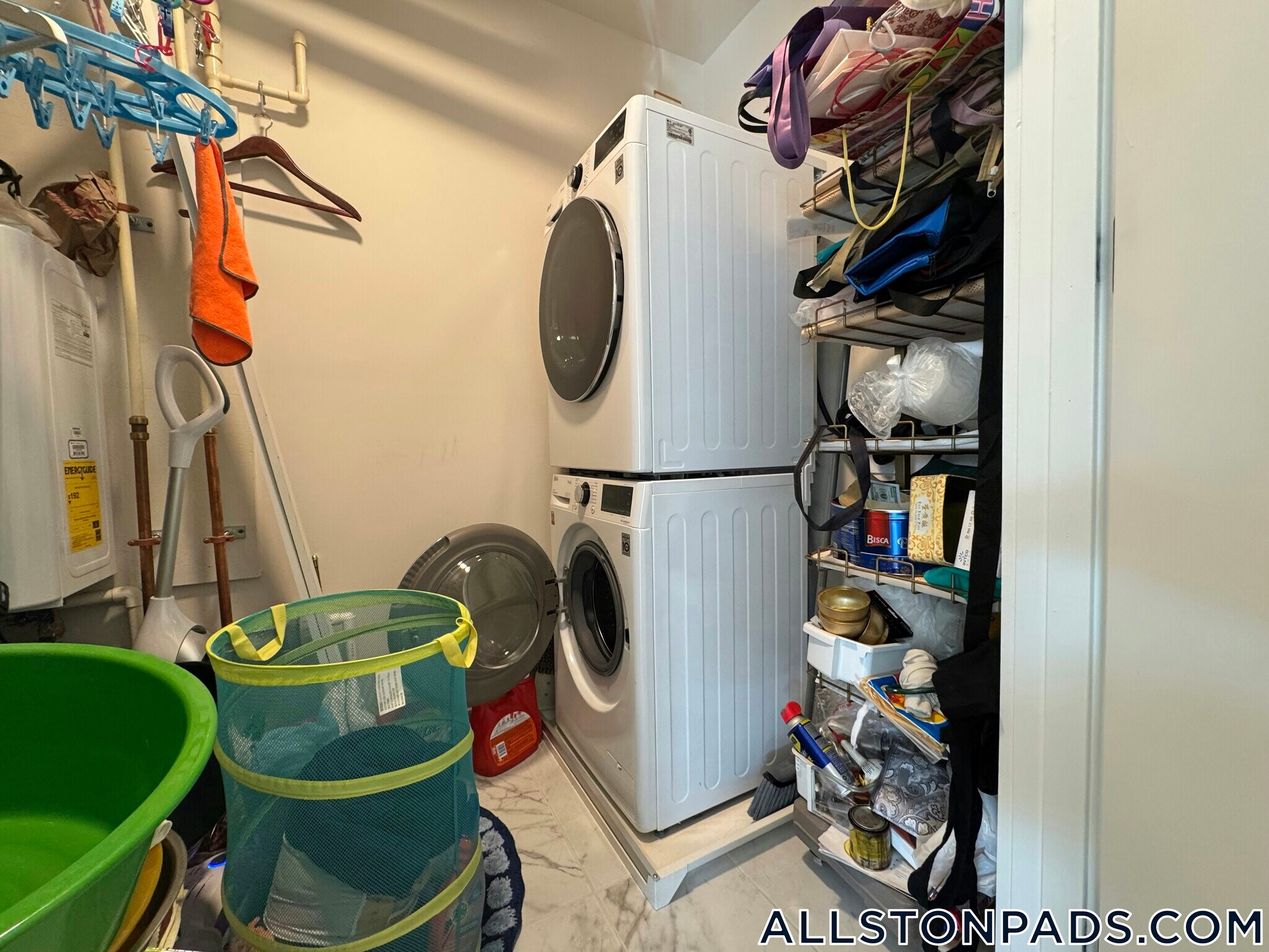 Building Photo - 90 Antwerp St