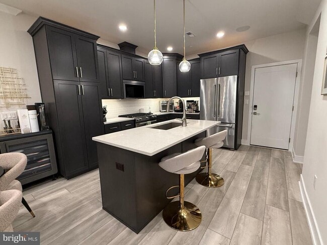 Building Photo - 3100 Schirra Ln