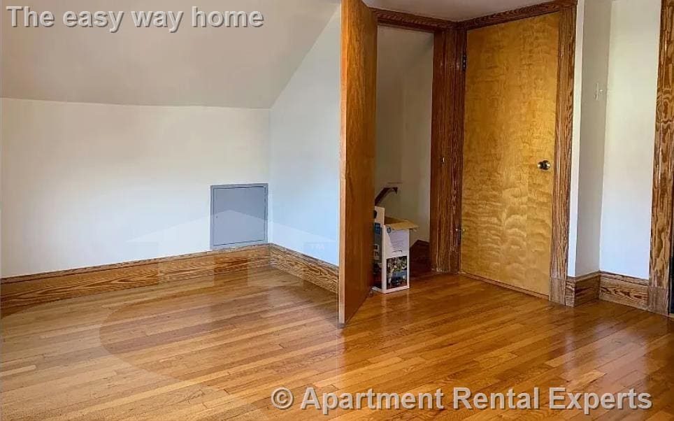 Building Photo - 19 Adams St