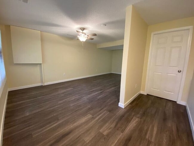 Building Photo - $1,800 | 2 Bedroom, 2.5 Bathroom Duplex | No Pets | Available for an August 1st, 2026 Move In!