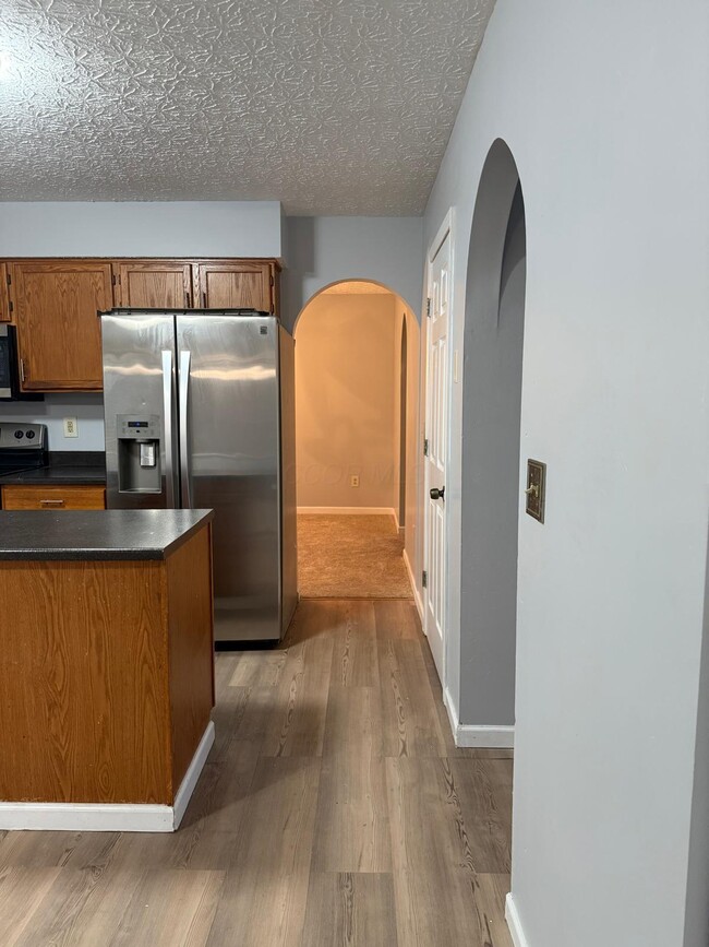 Building Photo - 6729 Kristins Cove Ln