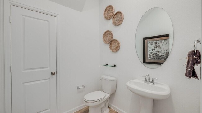 Building Photo - 2202 Via Isa Ln