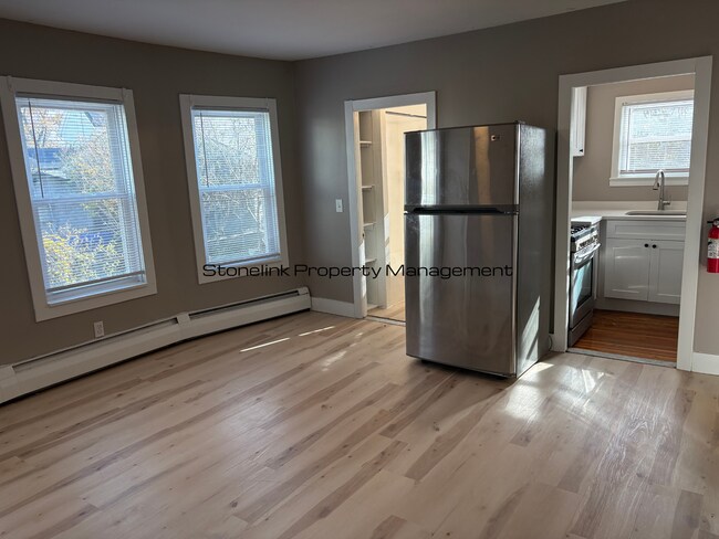 Building Photo - *65 W Cole Street