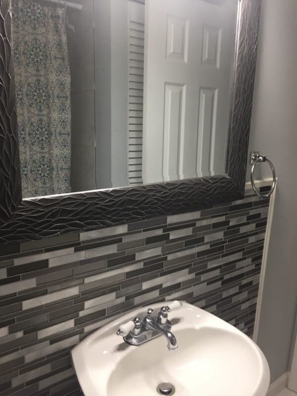 Building Photo - 8221 Tomlinson Ct