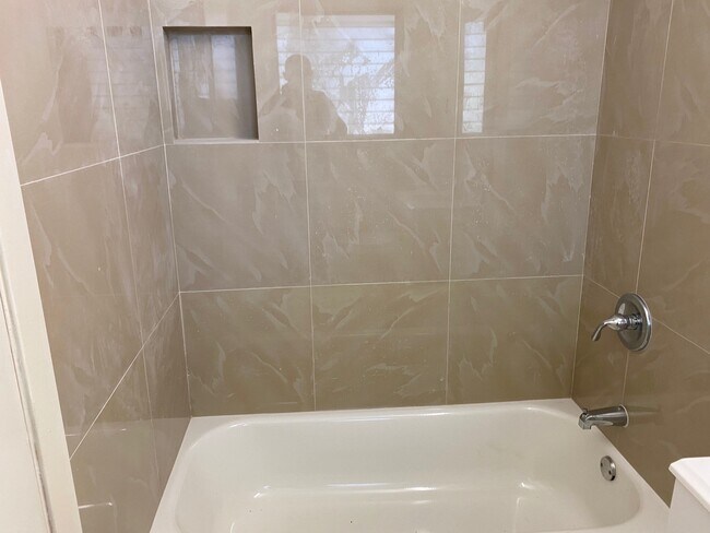 Building Photo - 3826 Botany Ln