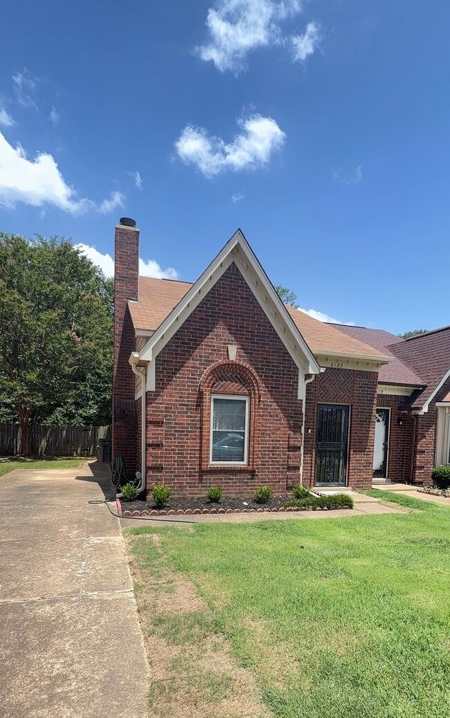 Building Photo - 4123 Tunbridge Pl