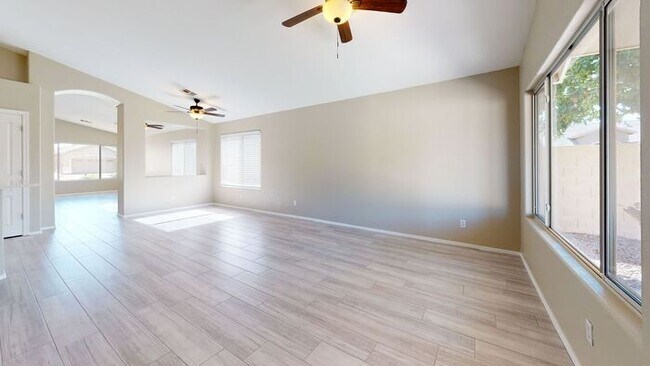 Building Photo - REMODELED single level home with 3 car gar...