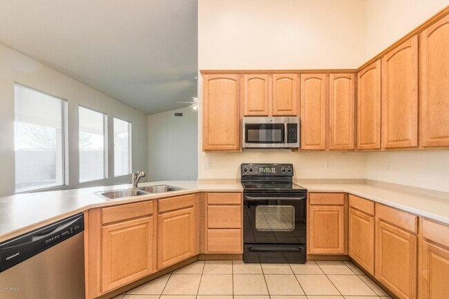 Building Photo - 24627 N 45th Dr