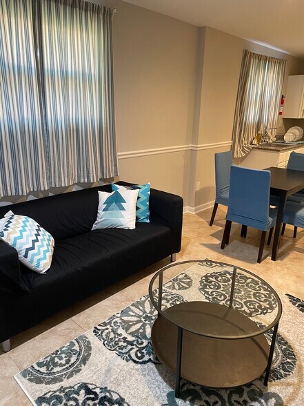 Living and Dining - 4296 Southern Ave SE