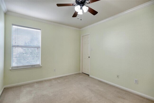 Building Photo - 314 Hidden Brook Ln