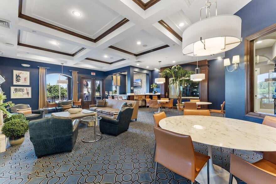 Building Photo - 2218 Tuscany Way