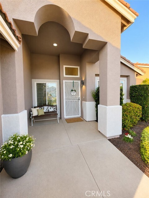 Building Photo - 44696 Lorraine Dr