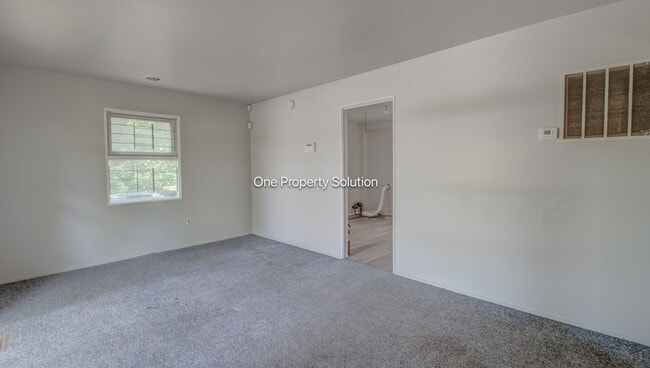Building Photo - 3415 W 21st Pl