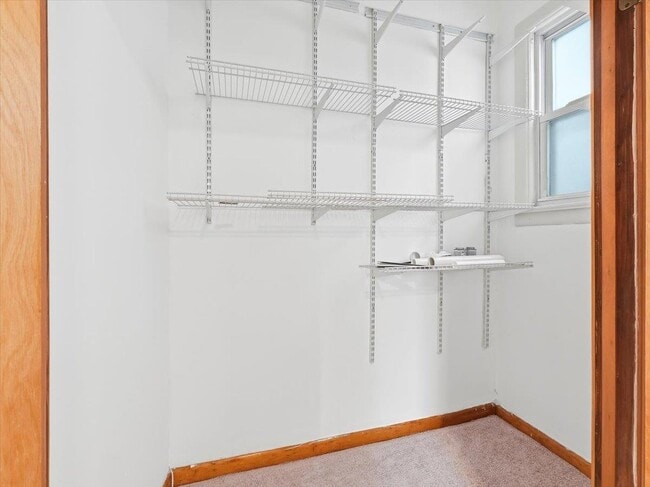 Building Photo - 98 W 47th St