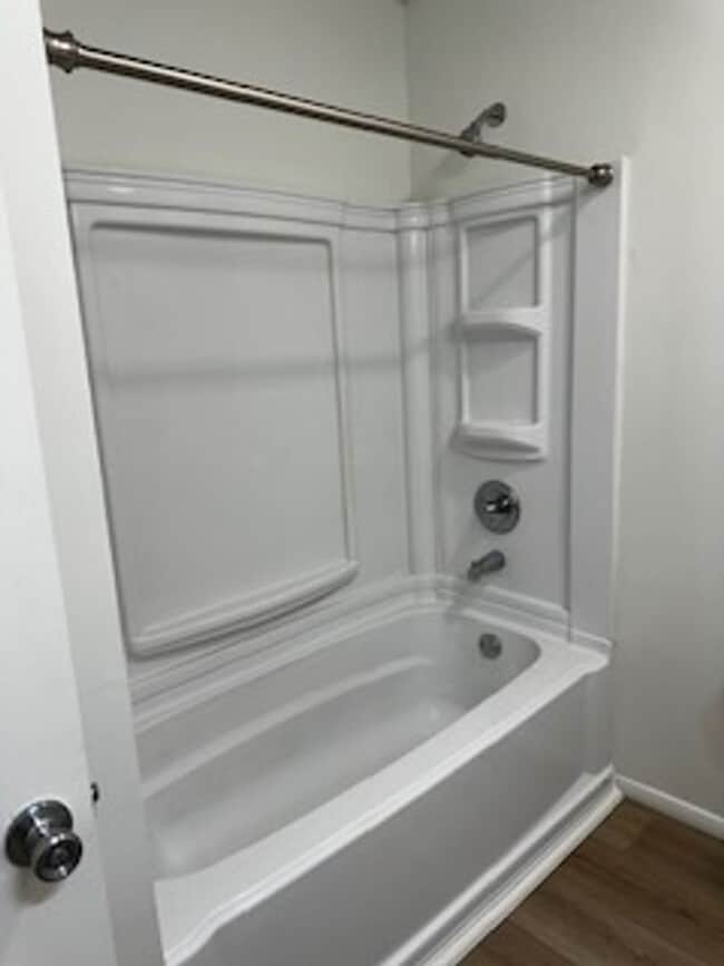Building Photo - Fully Remodeled Home!