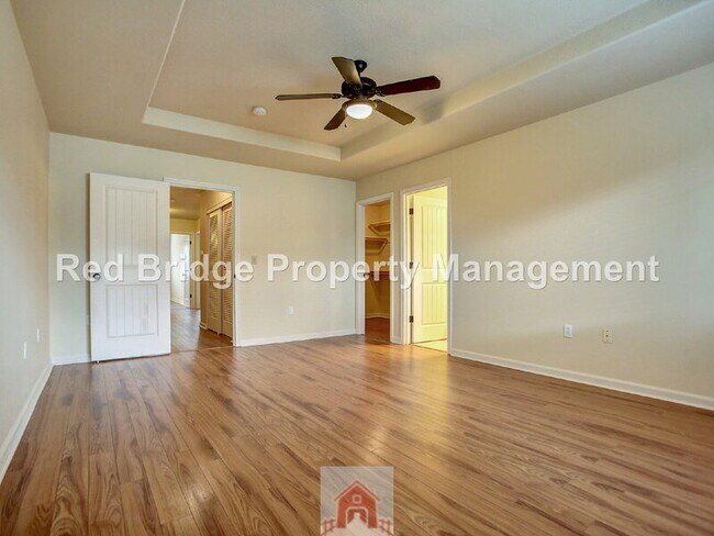 Building Photo - 14286 Russ Wilcox Way