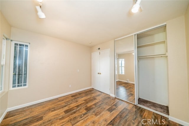Building Photo - 1191 Zircon St