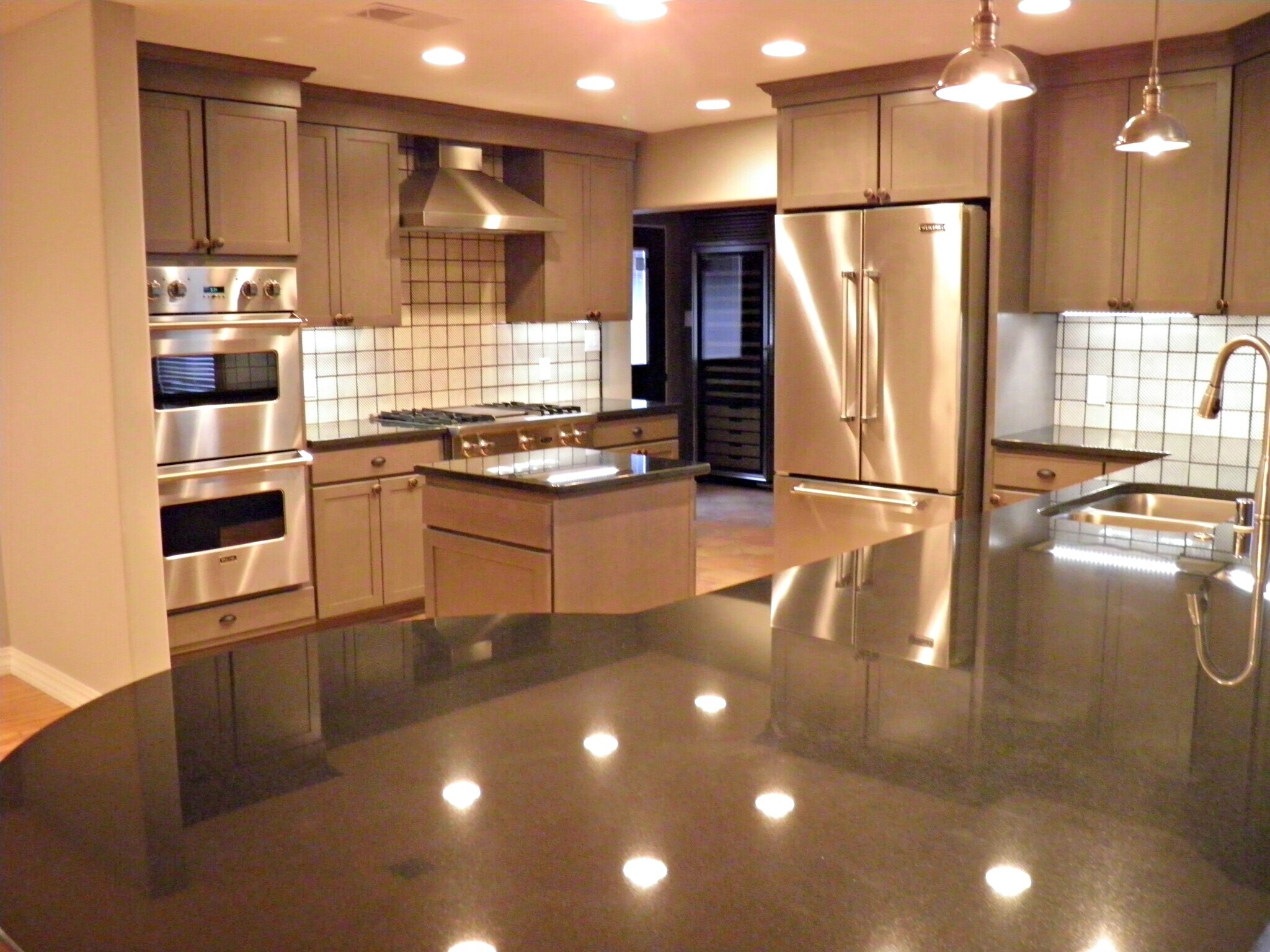 Building Photo - 512 Laguna Blvd SW