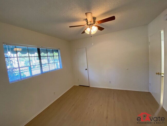 Building Photo - 11820 Chandler Blvd