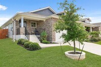 Building Photo - 128 Riverhill Dr