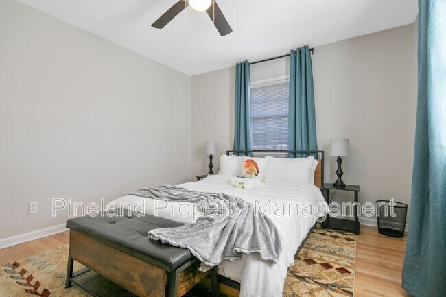 Building Photo - 6022 Elstree Pl