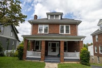Building Photo - 1319 Hamilton Terrace SE