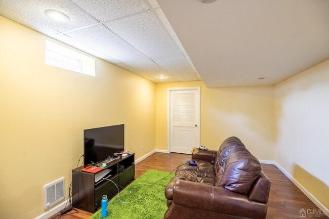 Building Photo - 29 Vocisano Ct
