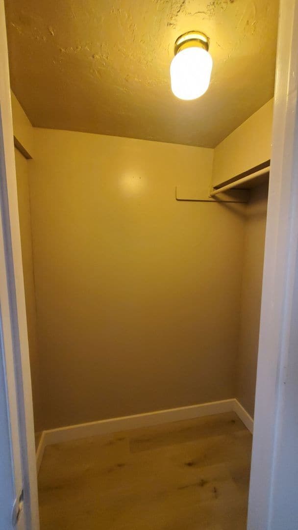 Building Photo - 133 Cottage Ave