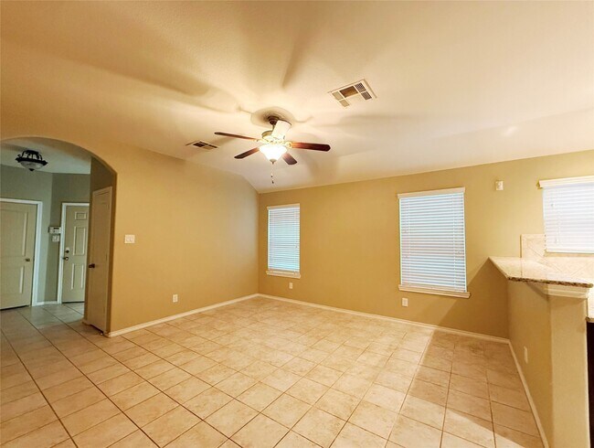 Building Photo - 1626 Thornhollow Dr