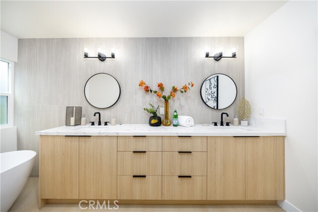 Building Photo - 19402 Lemon Hill Dr