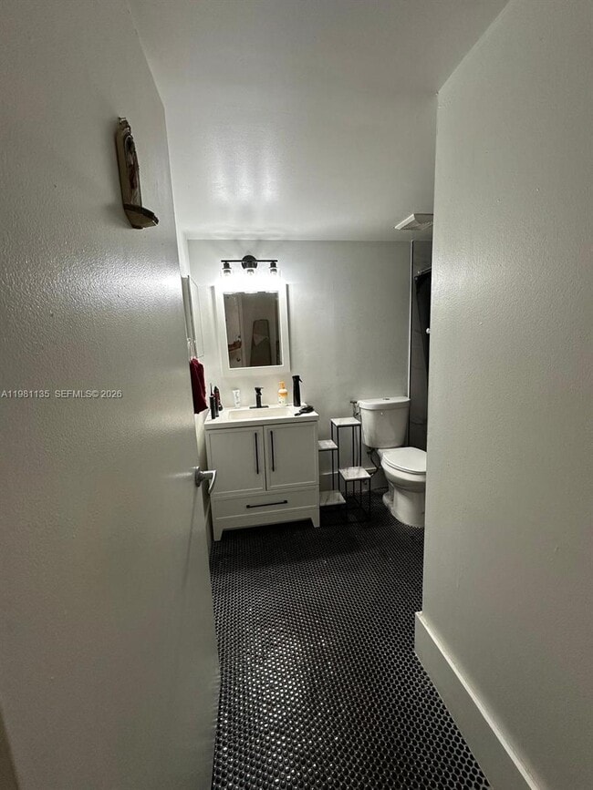 Building Photo - 12124 St.Andrews Pl