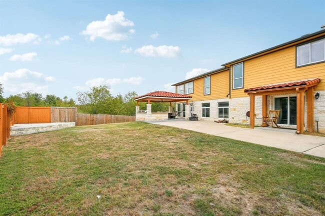 Building Photo - 18205 Great Falls Dr