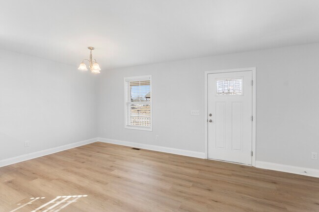 Building Photo - 423 N Caldwell St