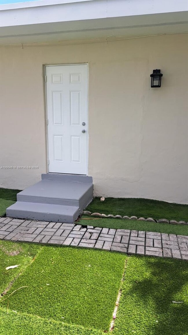 Building Photo - 2457 NW 35th St