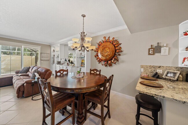 Building Photo - 2117 Tigris Dr