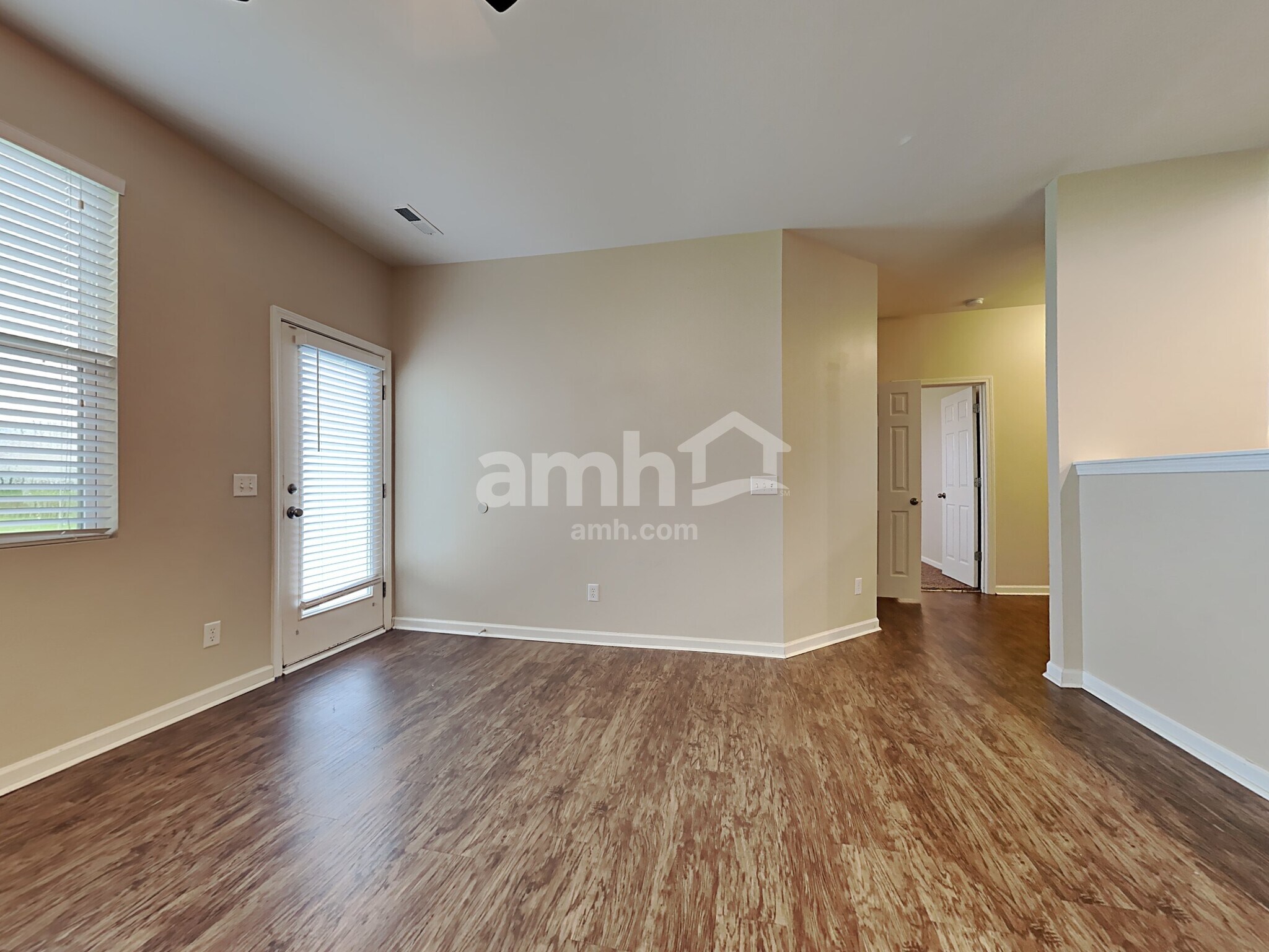 Building Photo - 504 Greywood Ln