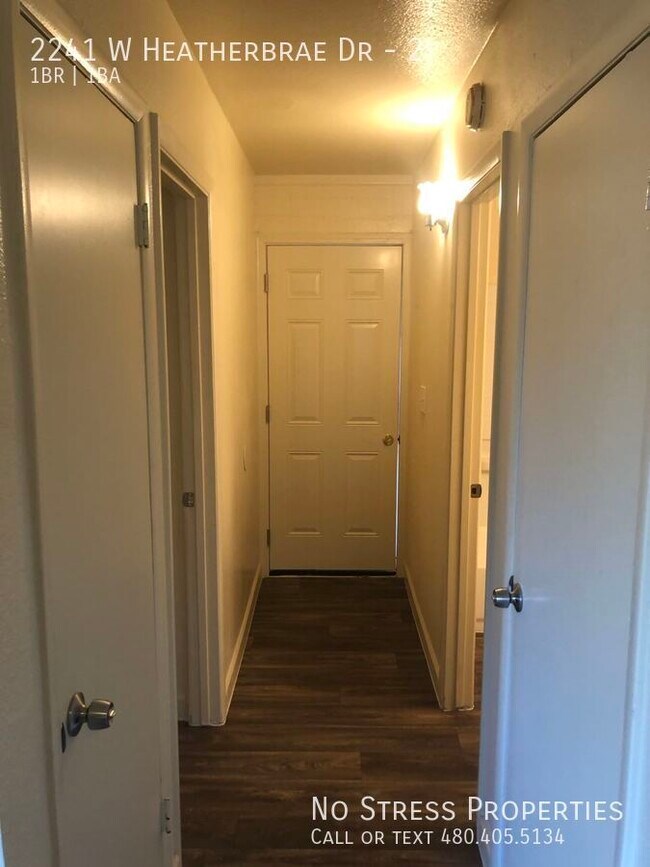 Building Photo - 2241 W Heatherbrae Dr