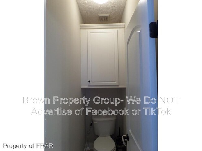 Building Photo - 124 Highgrove Ct