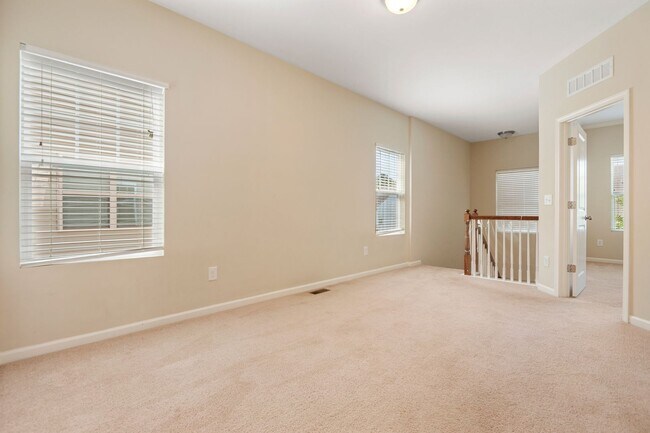 Building Photo - Charming 3BR Home with Loft, Fenced Yard & Community Pool