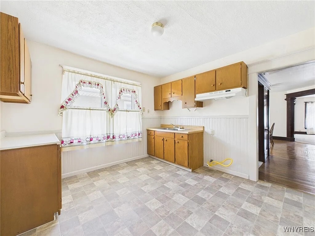 Building Photo - 58 Roanoke Pky