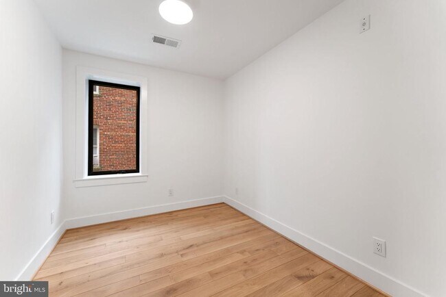 Building Photo - 2217 40th St NW