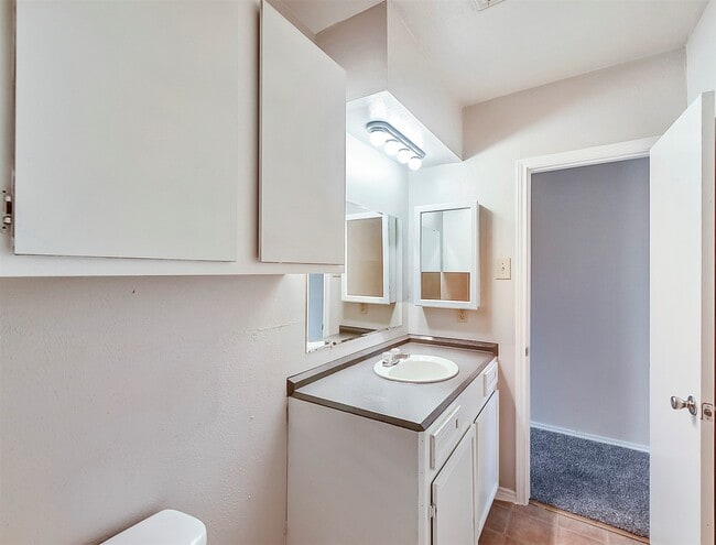 Building Photo - 7357-7352 Brace St