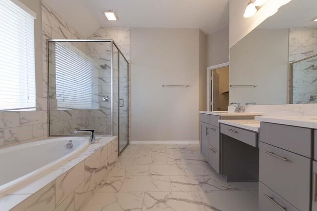 Building Photo - 22138 Grand Mist Dr