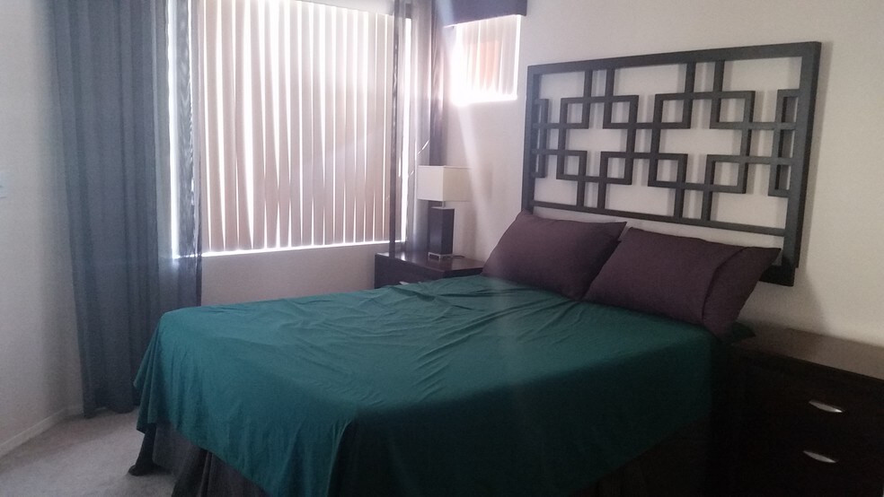 Master Bedroom - 18416 Cave Creek Road